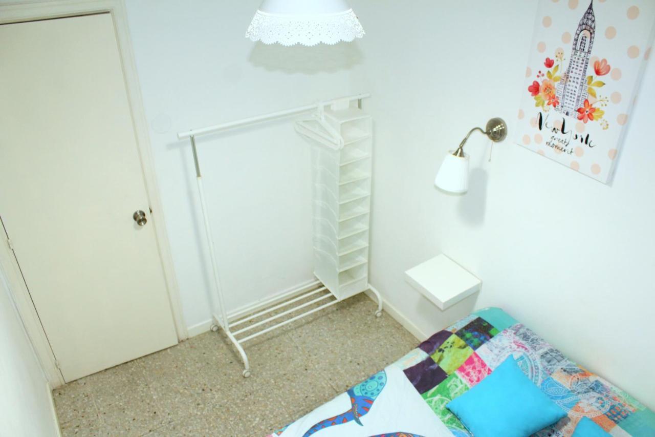Cosmo Grey Apartment L'Hospitalet de Llobregat Exterior photo